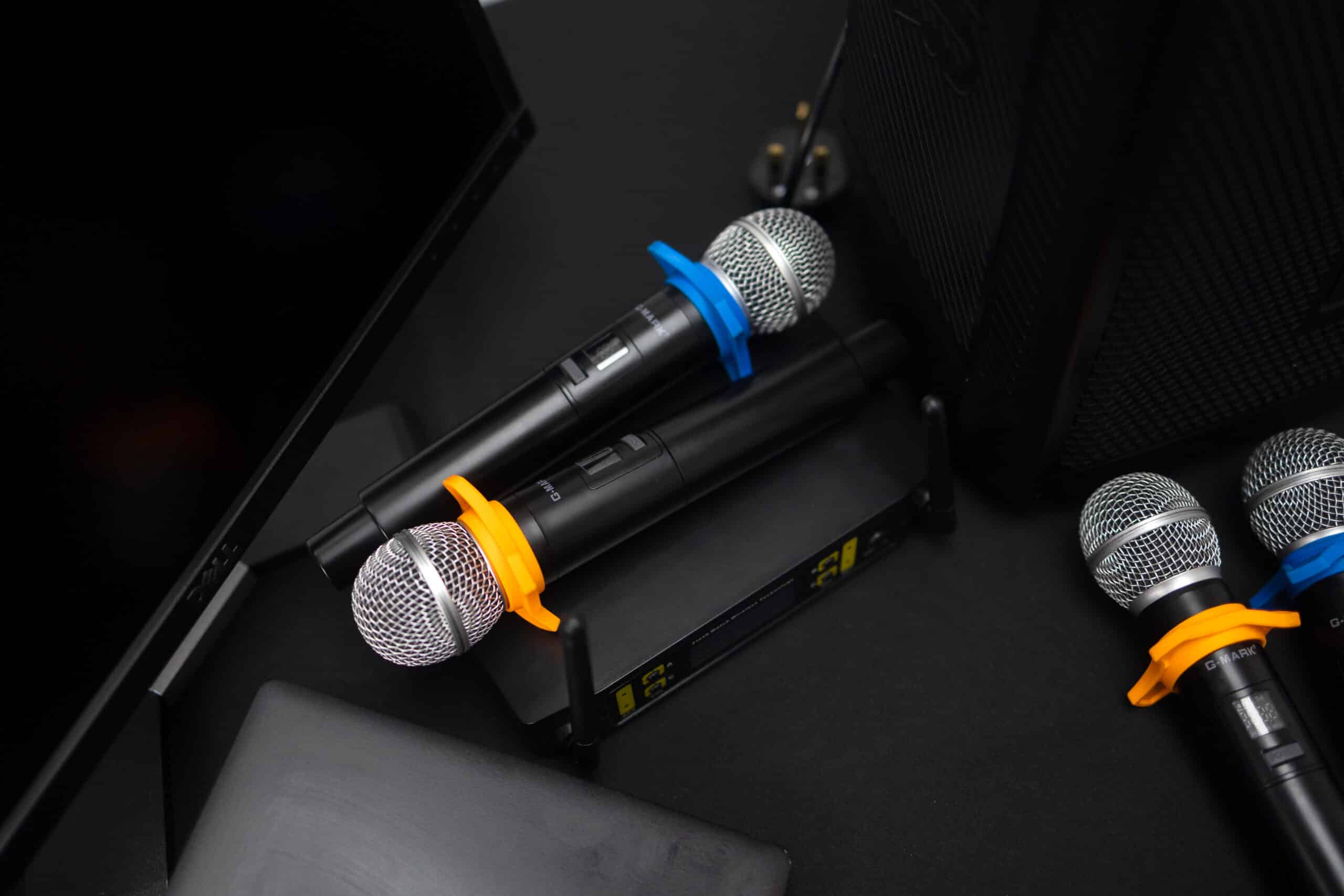 Deluxe Disco & Karaoke Hire - Image 2
